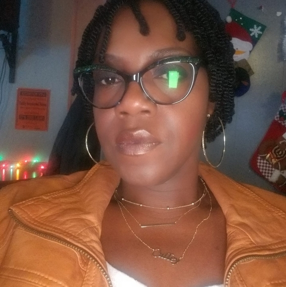 Meet your Posher, Culley - Picture 1 of 1